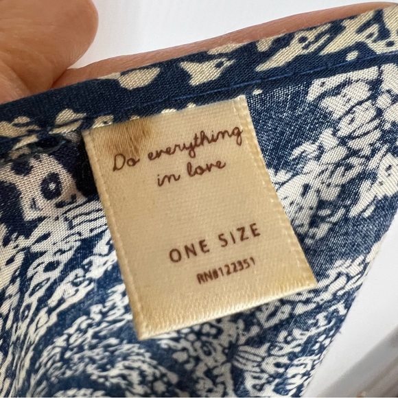 Anthropologie Do Everything in Love Boho Print Fringed Kimono. One size - Picture 4 of 6